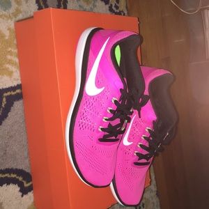 Hot pink Nike’s Sneakers